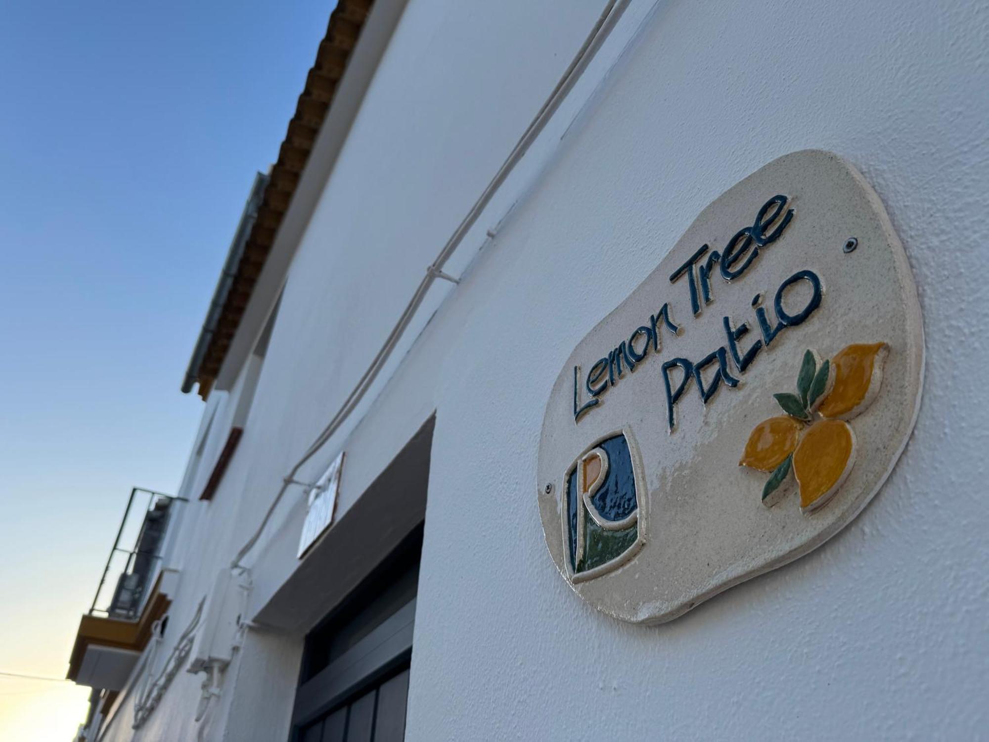 הוילה אולברה Lemon Tree Patio מראה חיצוני תמונה